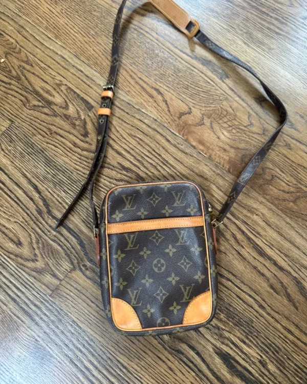 Louis Vuitton Monogram Danube GM